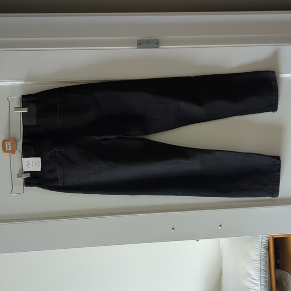 Zara Mom Fit Jeans - Picture 3 of 4